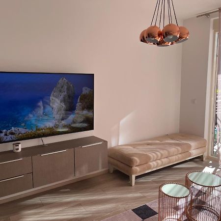 Atina Apartment, City Centre Budva ,Luxurious, Bright, Parking エクステリア 写真