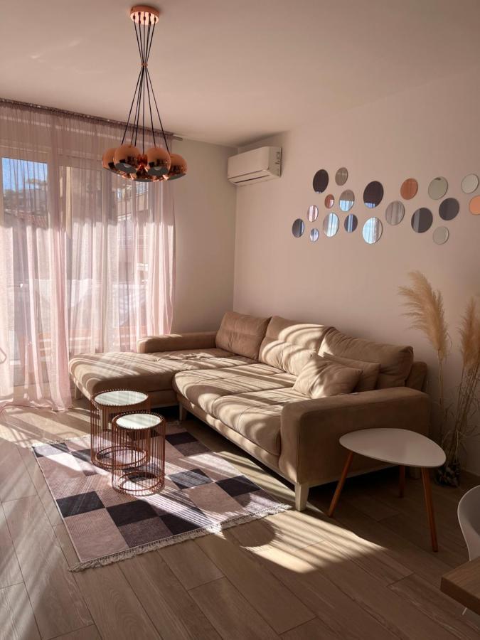 Atina Apartment, City Centre Budva ,Luxurious, Bright, Parking エクステリア 写真